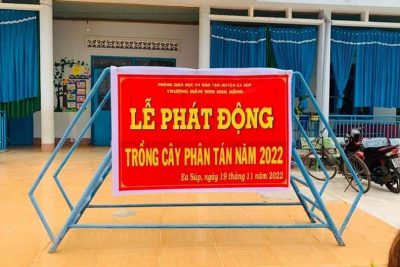 LỄ PHÁT ĐỘNG TRÔNG CẤY PHÂN TÁN NĂM HỌC 2022